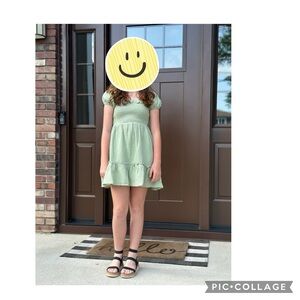 Girls trendy dress